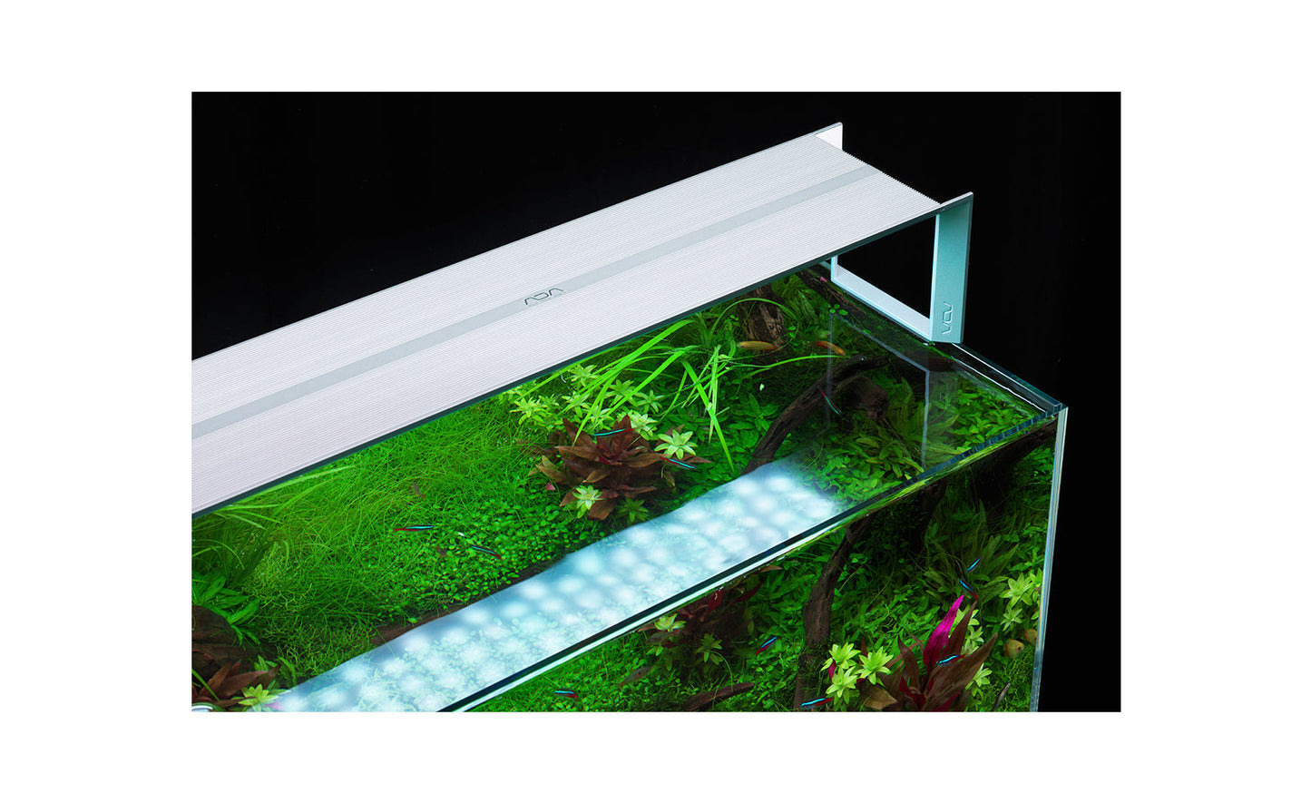 ADA AQUASKY RGB 60 Silver